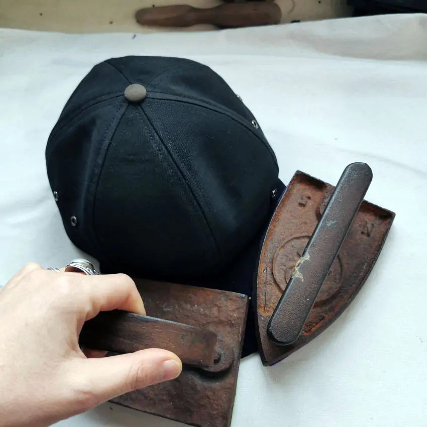 Aplatir Visiere Plate