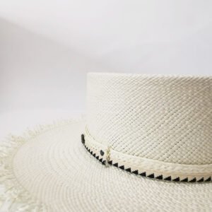 Canotier Panama blanchi