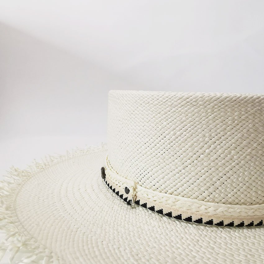 Canotier Panama blanchi