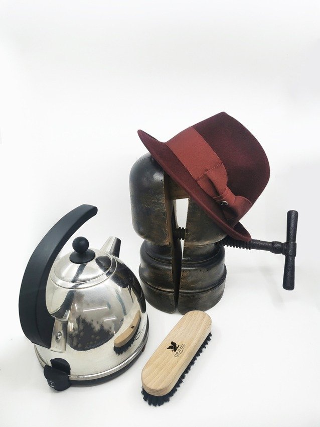 Entretien Chapeau Feutre Studio Grimel