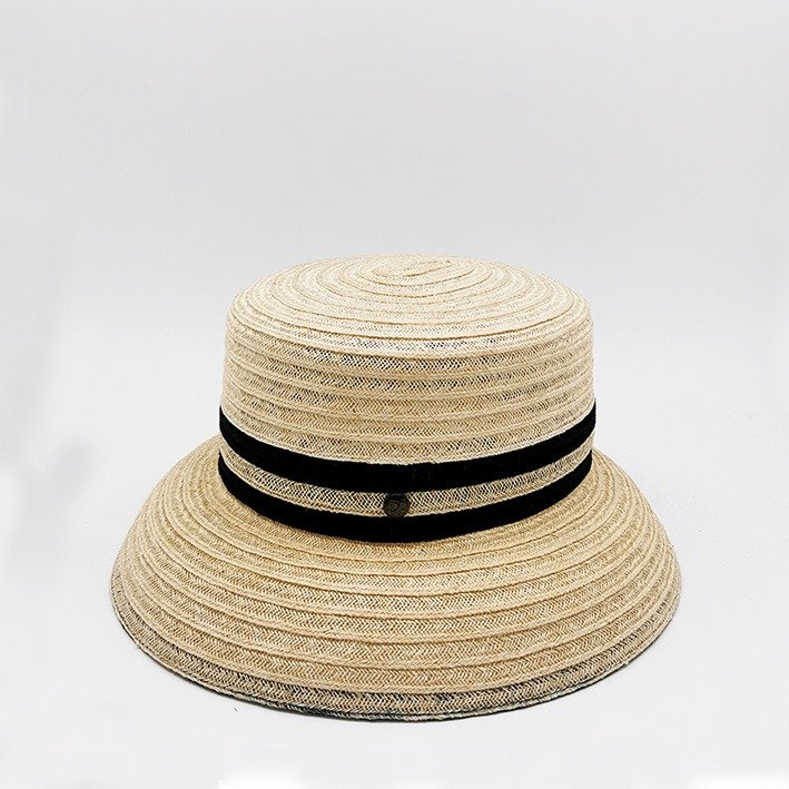 chapeau en cloche made in france noir et blanc