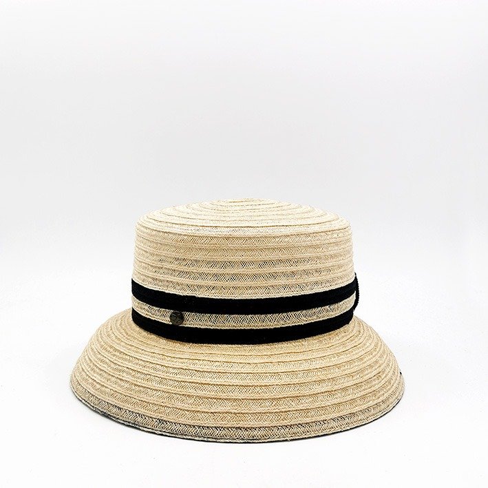 chapeau en cloche sisal noir et blanc