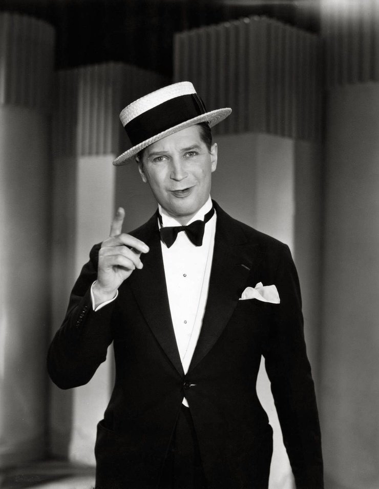 Maurice Chevalier canotier cinéma